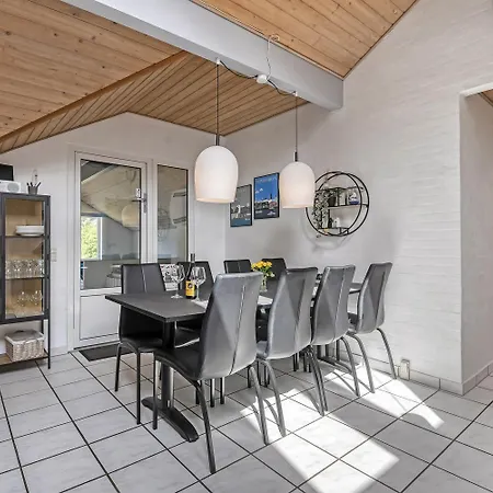 Dom wakacyjny Beliggende Poolhus I Vejlby Klit Sj605 Harboør