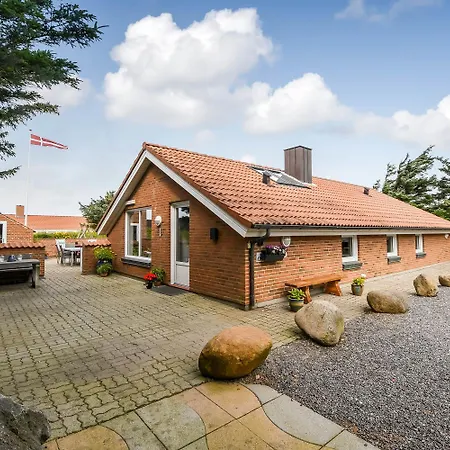 Beliggende Poolhus I Vejlby Klit Sj605 Feriehus *